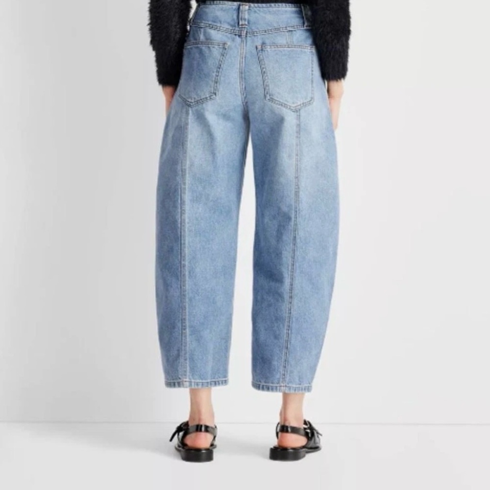 Future Collective Light Wash Barrel Leg Crop Women's Blue Jeans Size 12 - Picture 2 of 5